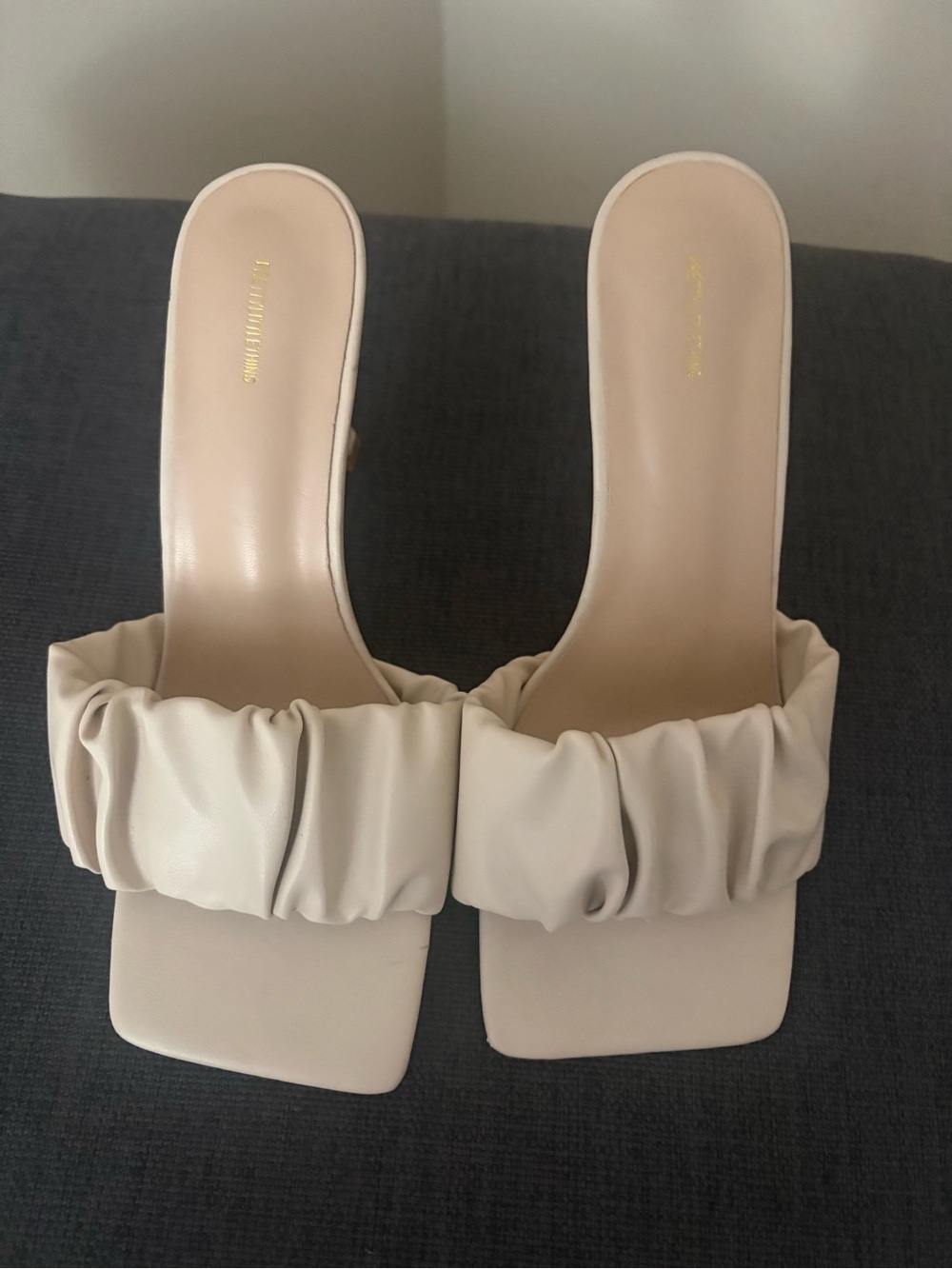 Pretty Little Thing Cream Color Faux Leather Square Toe Heels Size 6